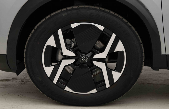 PEUGEOT_PEUGEOT_2008_2653452_22.jpg