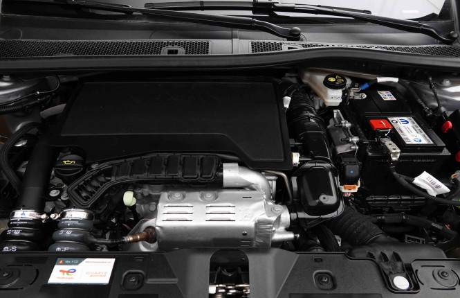 PEUGEOT_PEUGEOT_2008_2653452_23.jpg