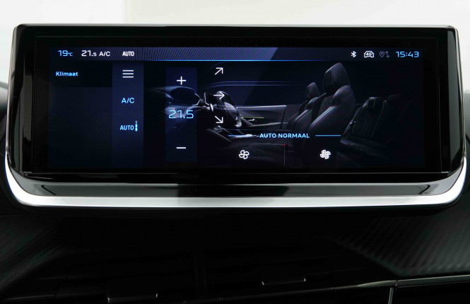 PEUGEOT_PEUGEOT_2008_2653452_9.jpg