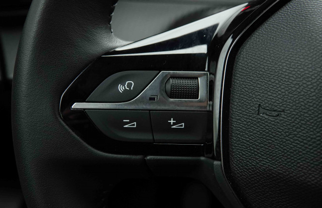 PEUGEOT_PEUGEOT_2008_2653822_16.jpg PEUGEOT_PEUGEOT_2008_2653822_16.jpg