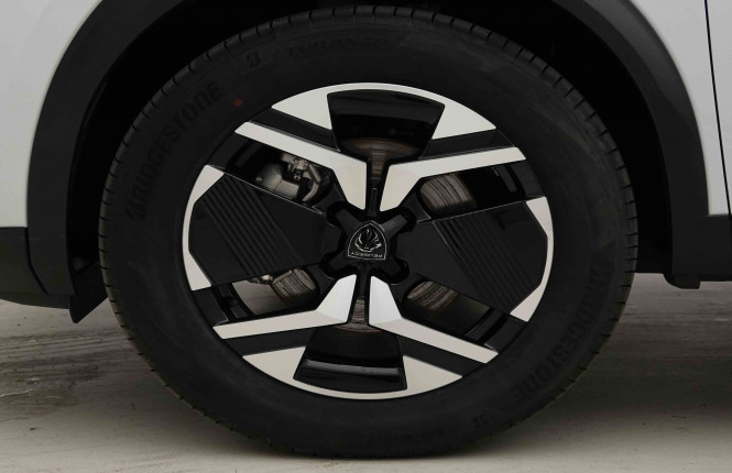 PEUGEOT_PEUGEOT_2008_2654452_22.jpg