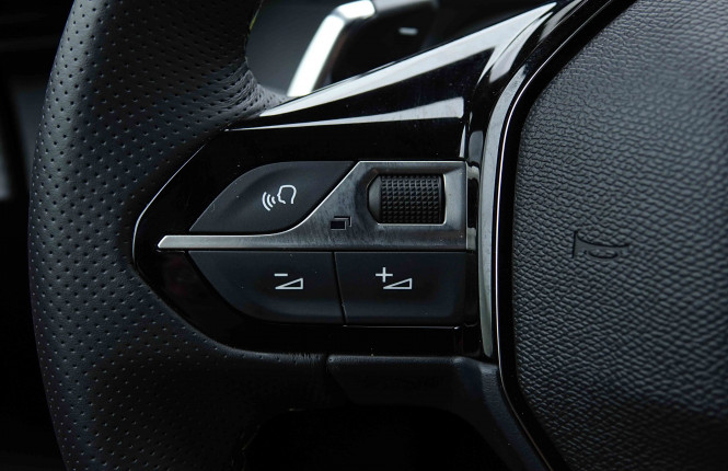 PEUGEOT_PEUGEOT_2008_2655414_18.jpg PEUGEOT_PEUGEOT_2008_2655414_18.jpg