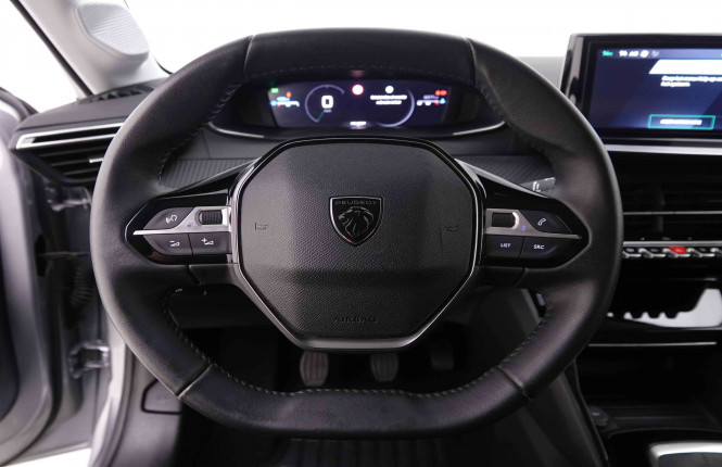 PEUGEOT_PEUGEOT_208_2446701_8.jpg