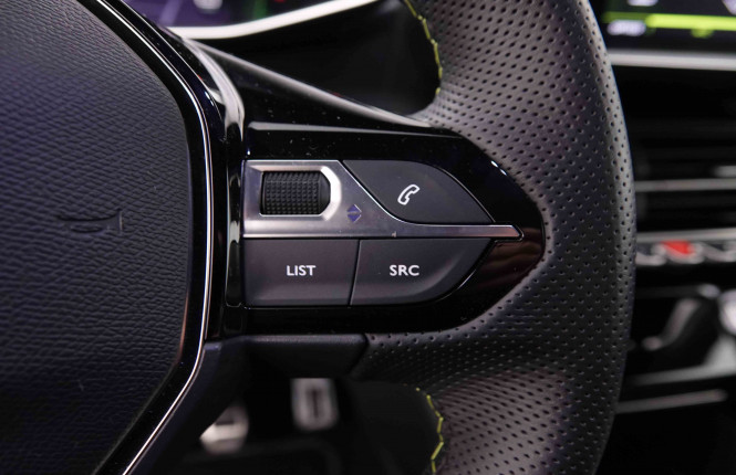 PEUGEOT_PEUGEOT_208_2546926_18.jpg
