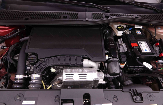 PEUGEOT_PEUGEOT_208_2548502_19.jpg