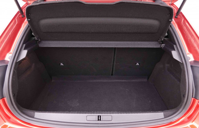 PEUGEOT_PEUGEOT_208_2548502_5.jpg