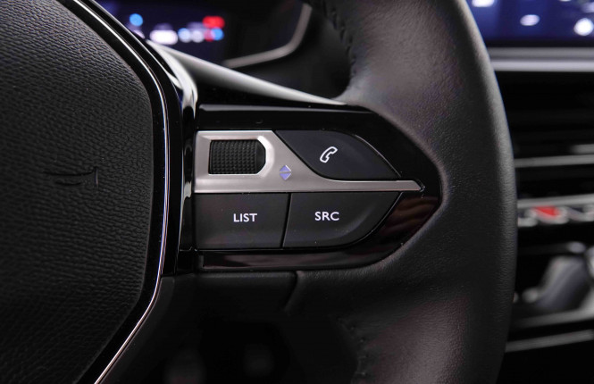 PEUGEOT_PEUGEOT_208_2548523_17.jpg