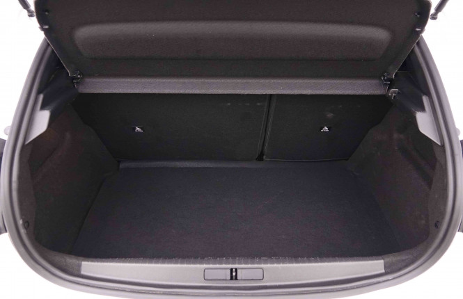 PEUGEOT_PEUGEOT_208_2548532_5.jpg