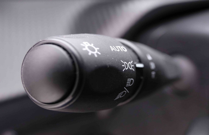 PEUGEOT_PEUGEOT_208_2549320_16.jpg