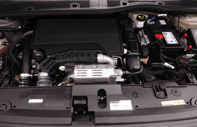 PEUGEOT_PEUGEOT_208_2550347_21.jpg