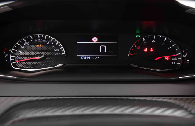 PEUGEOT_PEUGEOT_208_2550350_14.jpg PEUGEOT_PEUGEOT_208_2550350_14.jpg