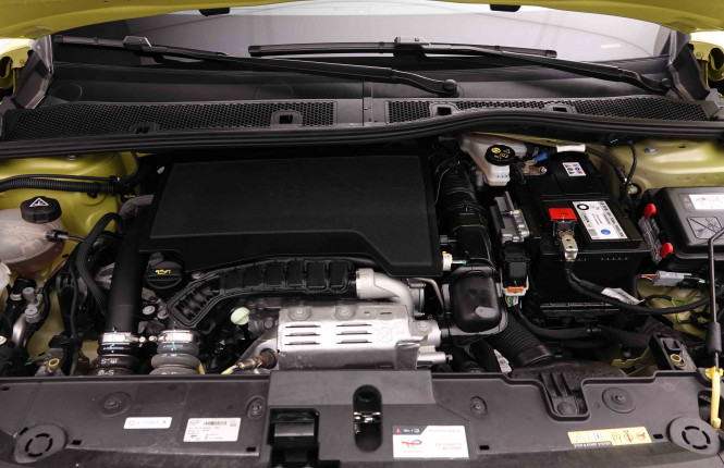 PEUGEOT_PEUGEOT_208_2550350_22.jpg PEUGEOT_PEUGEOT_208_2550350_22.jpg