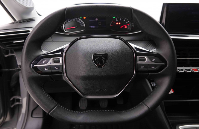 PEUGEOT_PEUGEOT_208_2550358_8.jpg