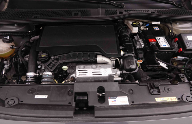 PEUGEOT_PEUGEOT_208_2550360_21.jpg