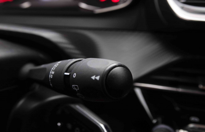 PEUGEOT_PEUGEOT_208_2550361_16.jpg PEUGEOT_PEUGEOT_208_2550361_16.jpg