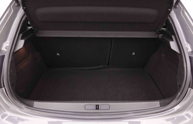 PEUGEOT_PEUGEOT_208_2550361_5.jpg PEUGEOT_PEUGEOT_208_2550361_5.jpg