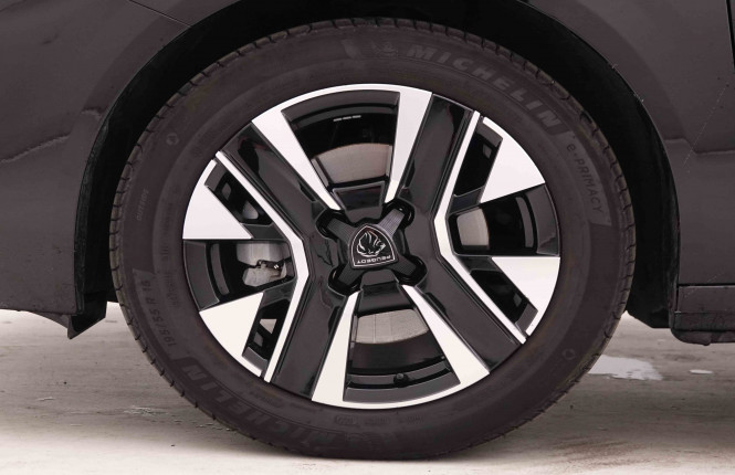 PEUGEOT_PEUGEOT_208_2550373_19.jpg PEUGEOT_PEUGEOT_208_2550373_19.jpg