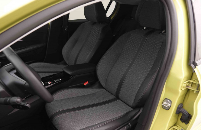 PEUGEOT_PEUGEOT_208_2550379_6.jpg PEUGEOT_PEUGEOT_208_2550379_6.jpg