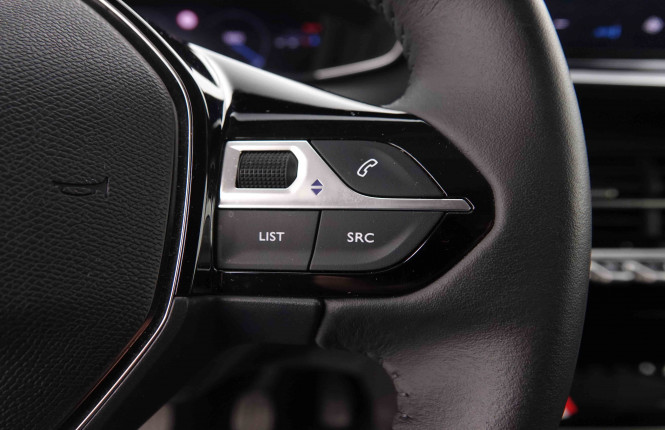 PEUGEOT_PEUGEOT_208_2550380_19.jpg PEUGEOT_PEUGEOT_208_2550380_19.jpg