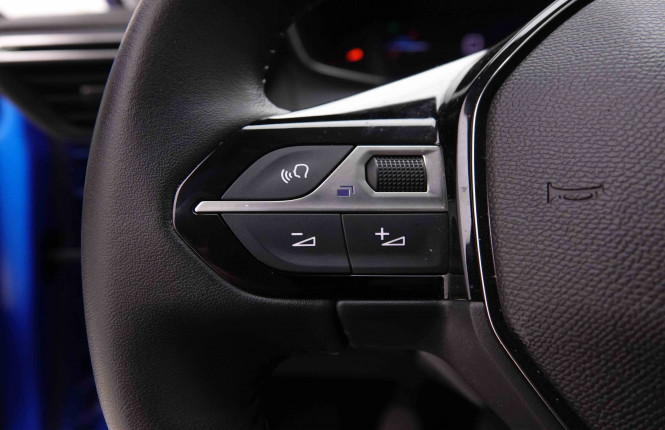 PEUGEOT_PEUGEOT_208_2550382_16.jpg PEUGEOT_PEUGEOT_208_2550382_16.jpg