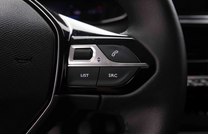 PEUGEOT_PEUGEOT_208_2550382_17.jpg PEUGEOT_PEUGEOT_208_2550382_17.jpg