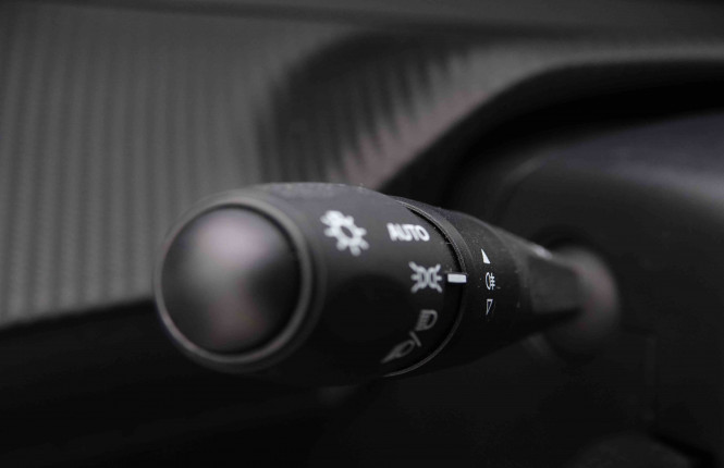 PEUGEOT_PEUGEOT_208_2550387_16.jpg PEUGEOT_PEUGEOT_208_2550387_16.jpg