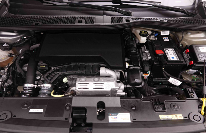 PEUGEOT_PEUGEOT_208_2550965_21.jpg PEUGEOT_PEUGEOT_208_2550965_21.jpg