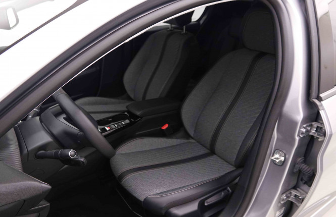 PEUGEOT_PEUGEOT_208_2550965_6.jpg PEUGEOT_PEUGEOT_208_2550965_6.jpg