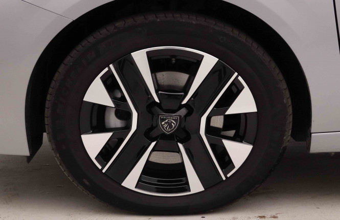 PEUGEOT_PEUGEOT_208_2551849_22.jpg