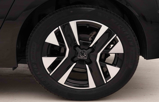 PEUGEOT_PEUGEOT_208_2652088_21.jpg PEUGEOT_PEUGEOT_208_2652088_21.jpg