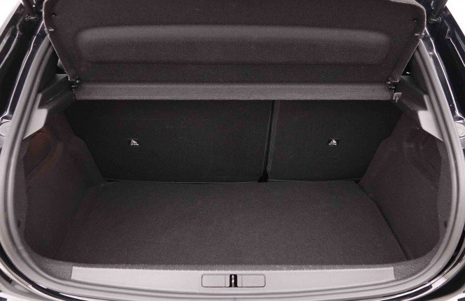 PEUGEOT_PEUGEOT_208_2652088_5.jpg PEUGEOT_PEUGEOT_208_2652088_5.jpg