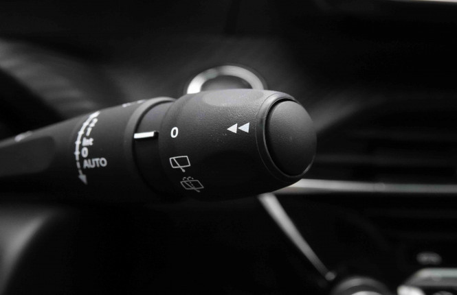 PEUGEOT_PEUGEOT_208_2652136_17.jpg PEUGEOT_PEUGEOT_208_2652136_17.jpg