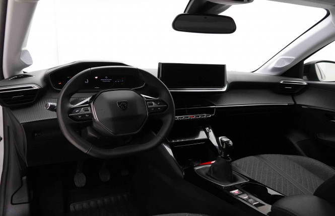 PEUGEOT_PEUGEOT_208_2652596_7.jpg