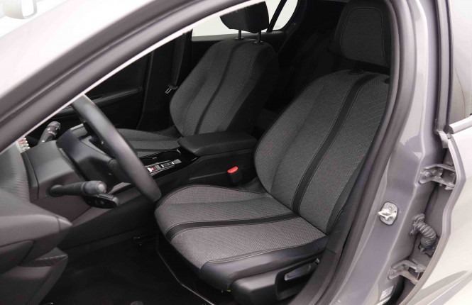 PEUGEOT_PEUGEOT_208_2652610_70.jpg