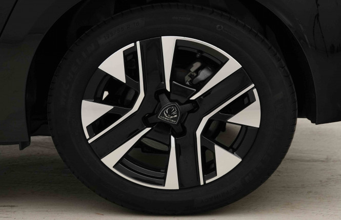 PEUGEOT_PEUGEOT_208_2652613_21.jpg