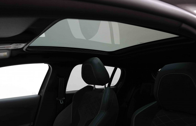 PEUGEOT_PEUGEOT_208_2653183_9.jpg