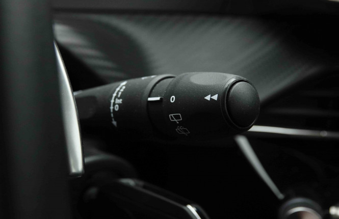 PEUGEOT_PEUGEOT_208_2653232_16.jpg