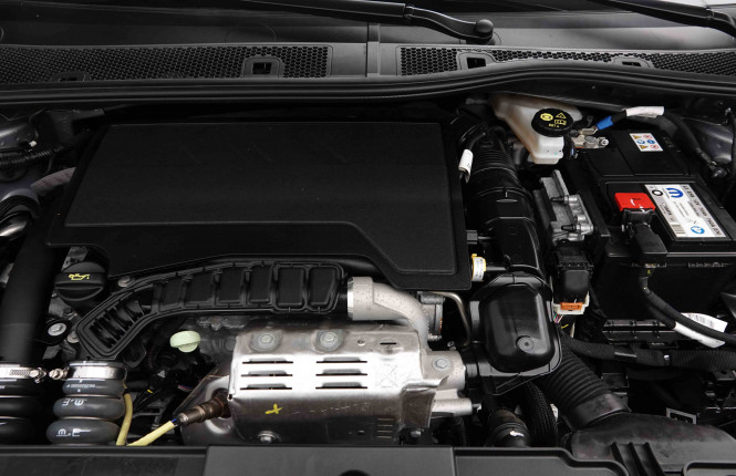 PEUGEOT_PEUGEOT_208_2653250_22.jpg