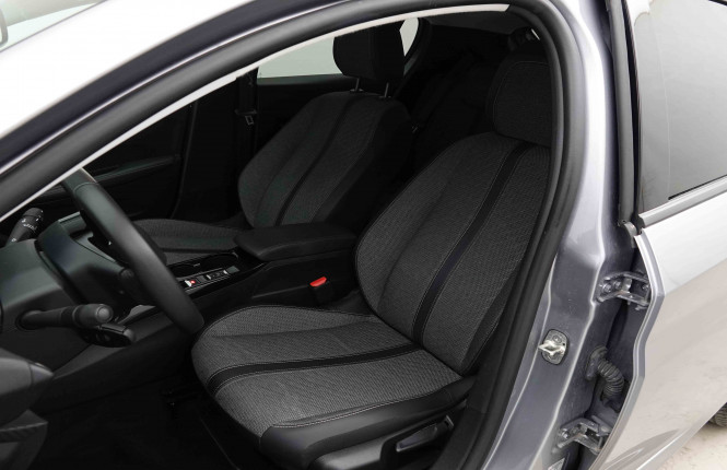 PEUGEOT_PEUGEOT_208_2653250_6.jpg