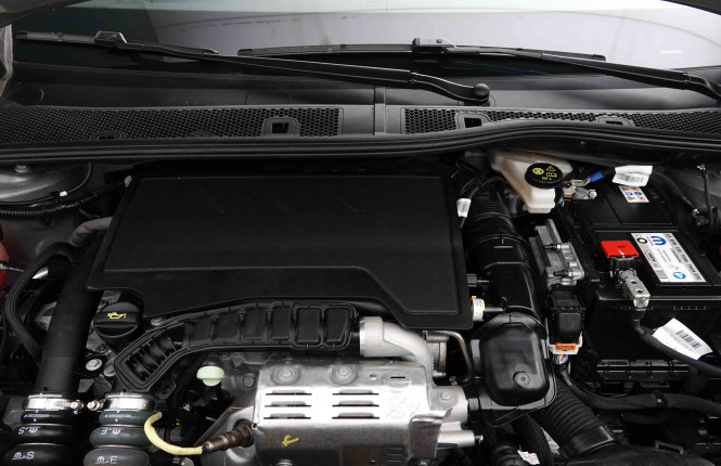 PEUGEOT_PEUGEOT_208_2653251_21.jpg
