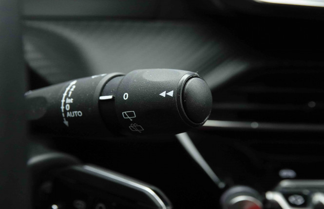 PEUGEOT_PEUGEOT_208_2653255_16.jpg PEUGEOT_PEUGEOT_208_2653255_16.jpg