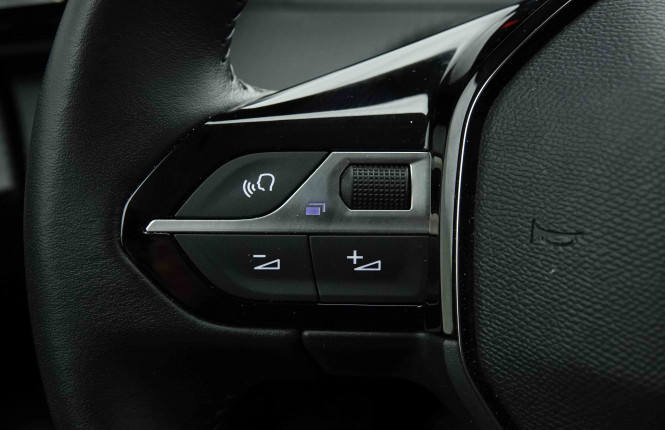 PEUGEOT_PEUGEOT_208_2653255_18.jpg PEUGEOT_PEUGEOT_208_2653255_18.jpg