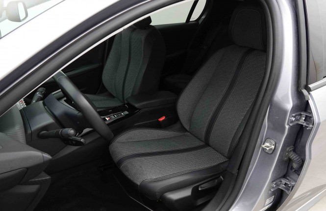 PEUGEOT_PEUGEOT_208_2653260_6.jpg