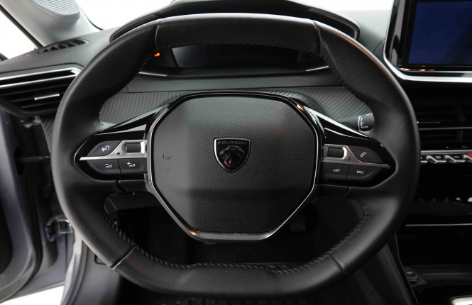 PEUGEOT_PEUGEOT_208_2653265_8.jpg PEUGEOT_PEUGEOT_208_2653265_8.jpg