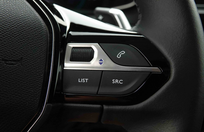 PEUGEOT_PEUGEOT_208_2653974_16.jpg