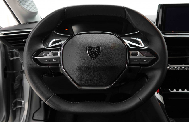 PEUGEOT_PEUGEOT_208_2653975_8.jpg PEUGEOT_PEUGEOT_208_2653975_8.jpg
