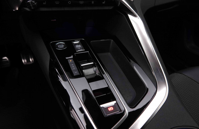PEUGEOT_PEUGEOT_3008_2547283_14.jpg