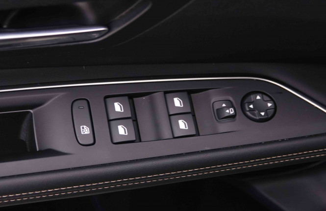 PEUGEOT_PEUGEOT_3008_2547283_20.jpg
