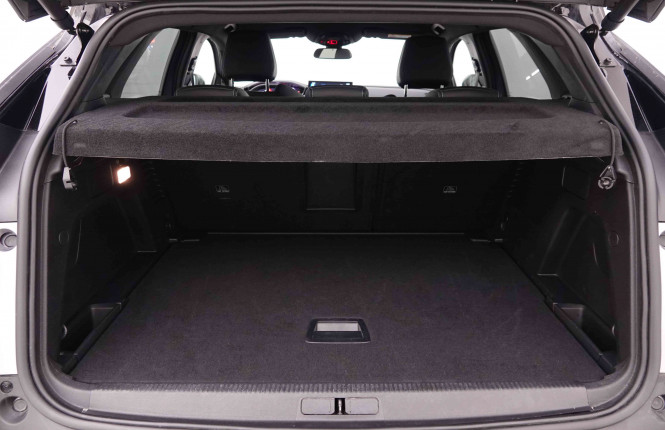 PEUGEOT_PEUGEOT_3008_2548274_5.jpg