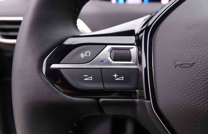 PEUGEOT_PEUGEOT_3008_2548285_19.jpg